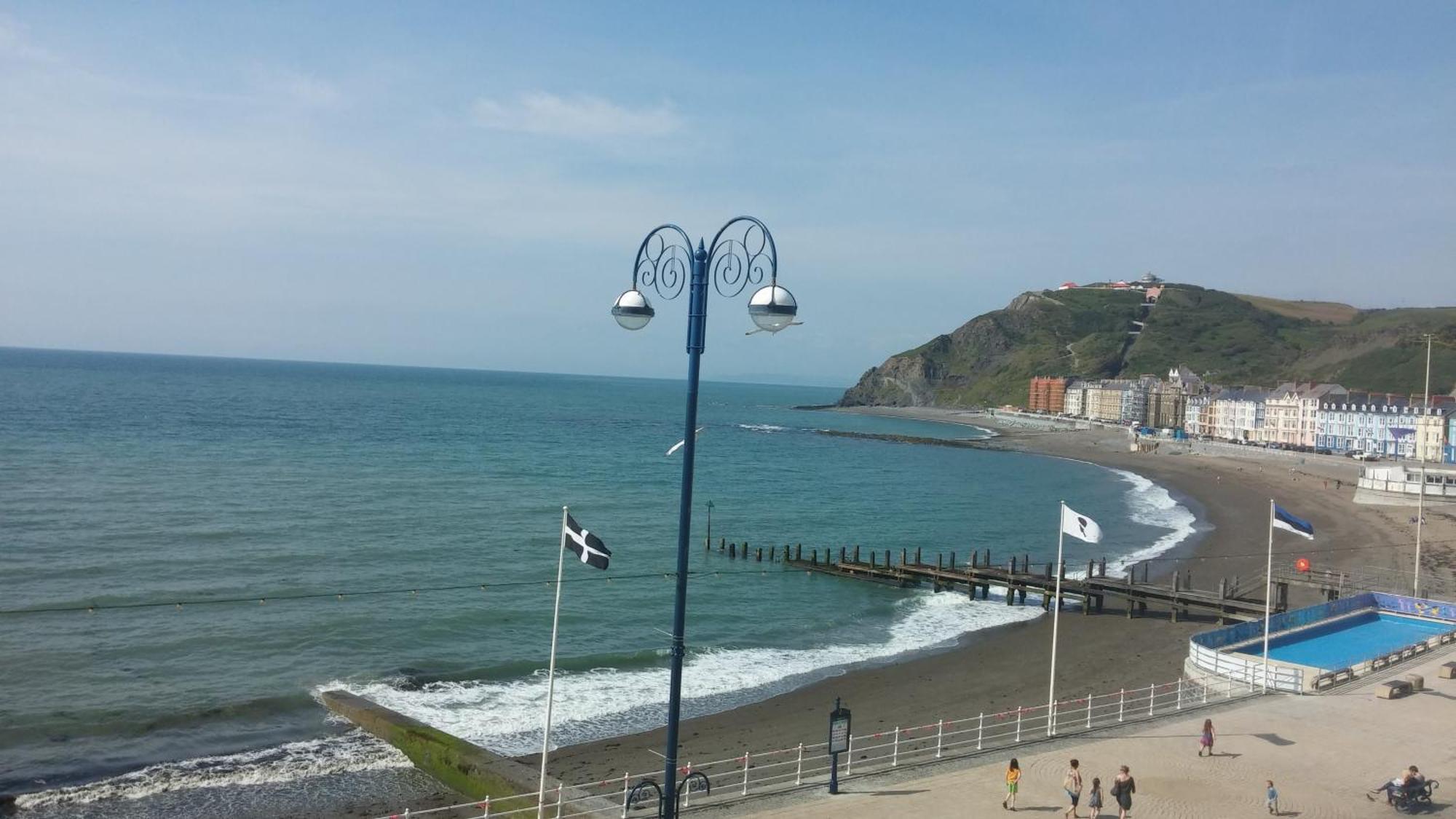 Awel Mor Holiday Apartment Aberystwyth Room photo
