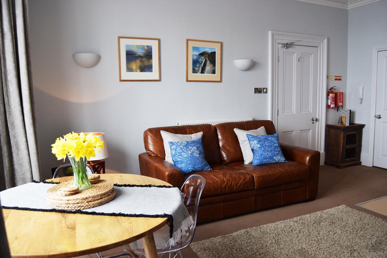 Awel Mor Holiday Apartment Aberystwyth Exterior photo